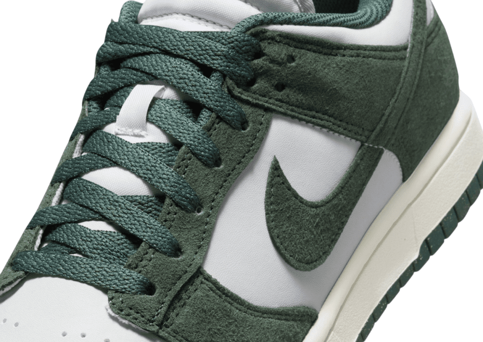 Dunk-Low-Next-Nature-Vintage-Green-נעלי-דאנק-4.png