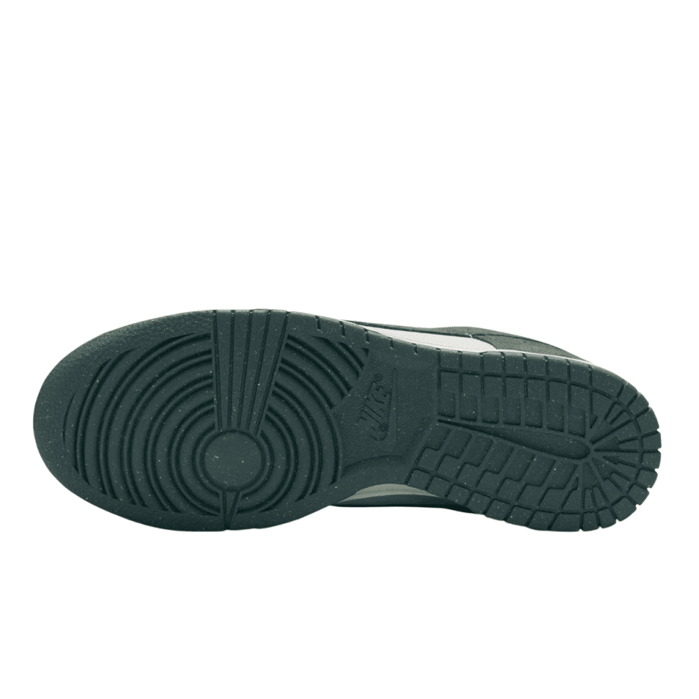 Dunk-Low-Next-Nature-Vintage-Green-נעלי-דאנק-7.png