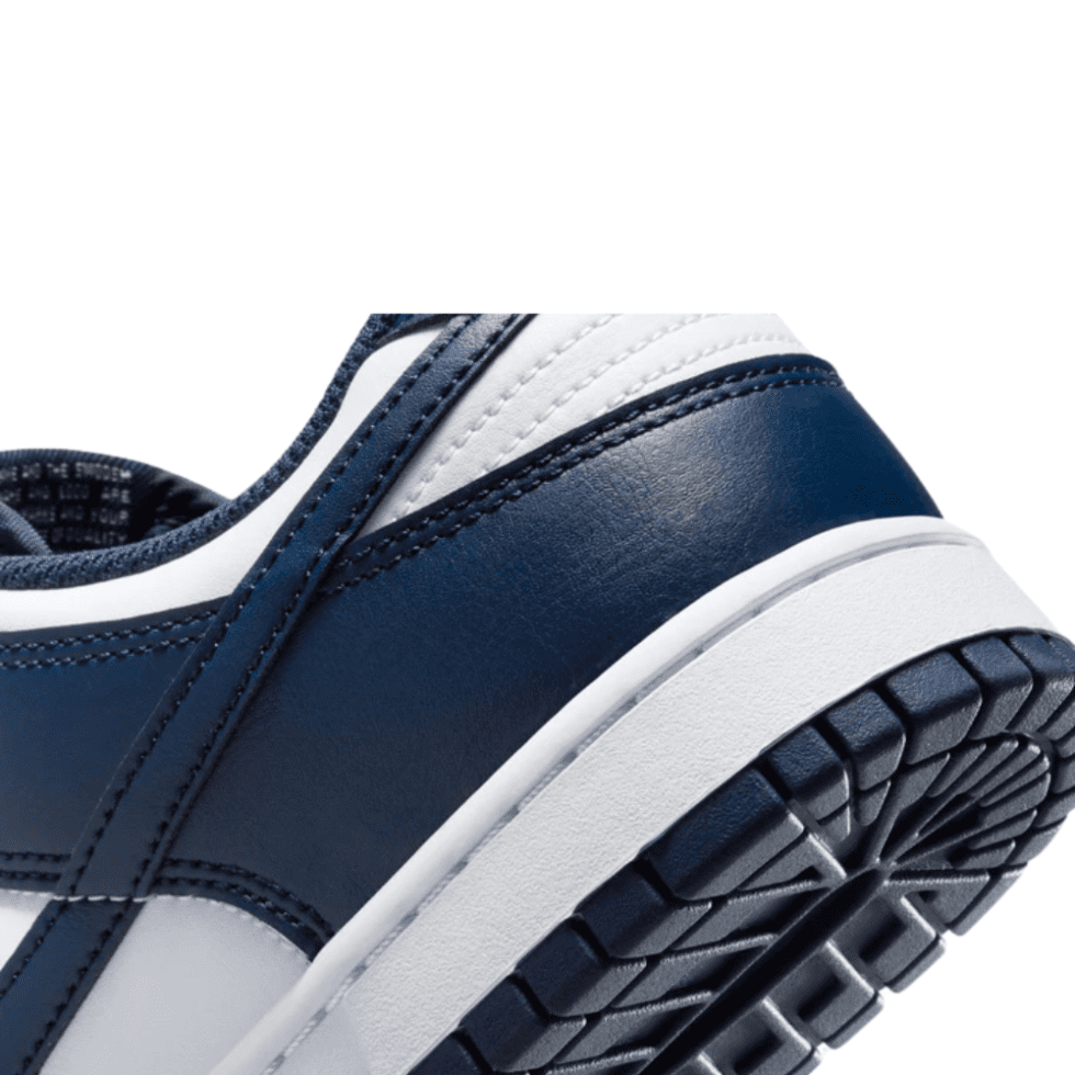 Dunk-Low-Retro-Midnight-Navy-נעלי-דאנק-3.png