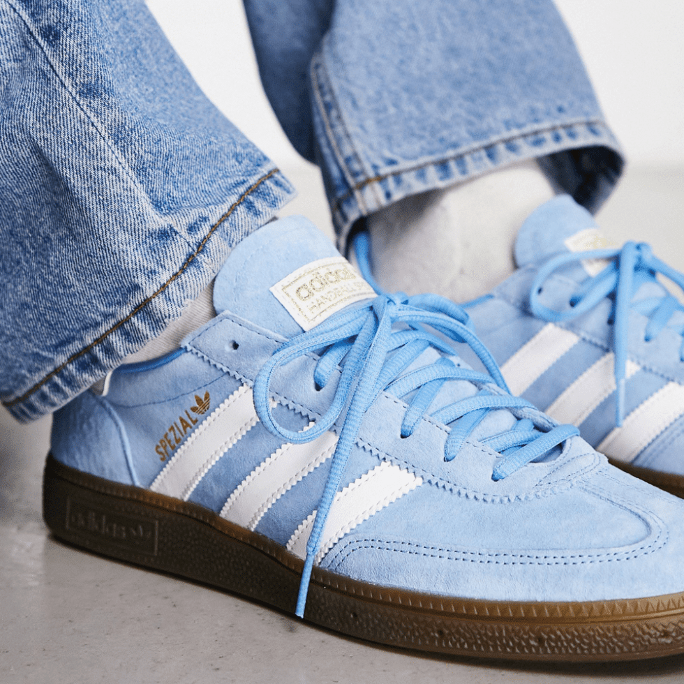 Spezial-blue-1000-6.png
