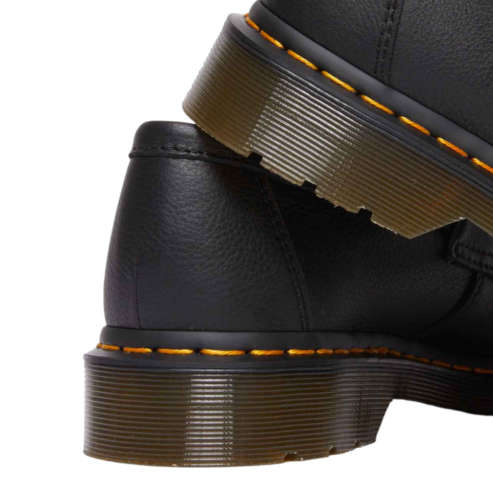 Dr. Martens Adrian Black נעלי לופר עם ציצית