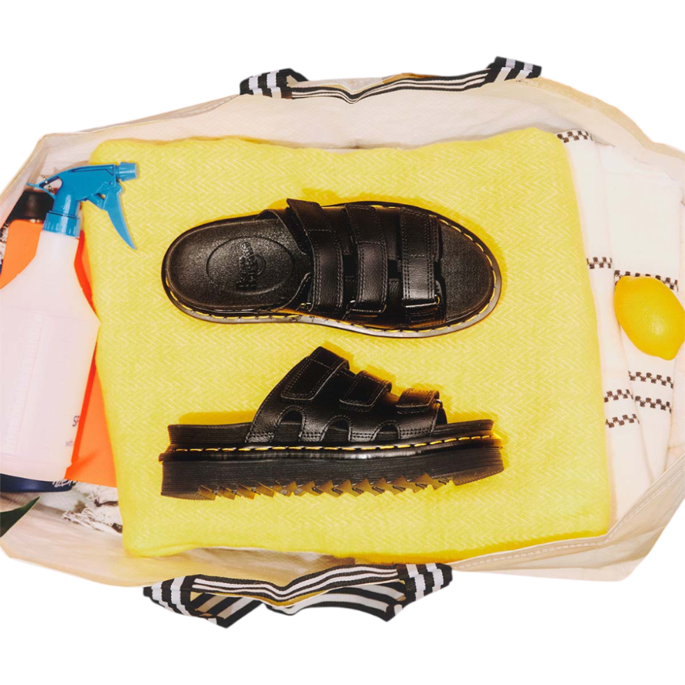Dr. Martens Raine Slide Black כפכפי נשים